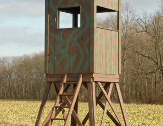 Square Elevated Amish Built Deer Blind