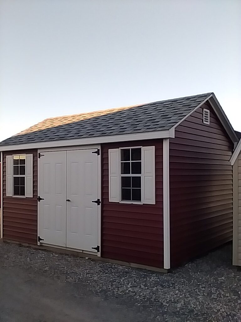 10x14 Cape in stock shed