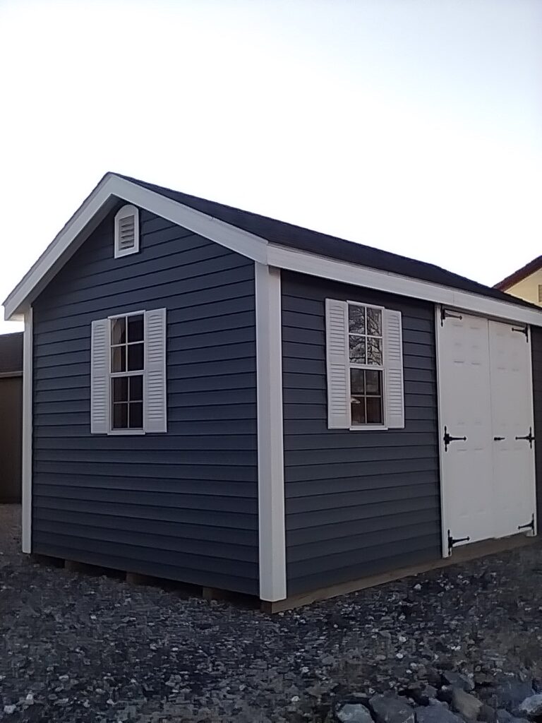 10x14 Cape in stock shed