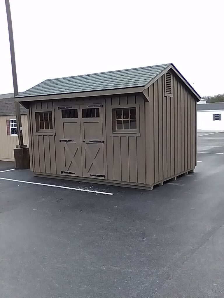 10x14 Quaker B&B in stock shed