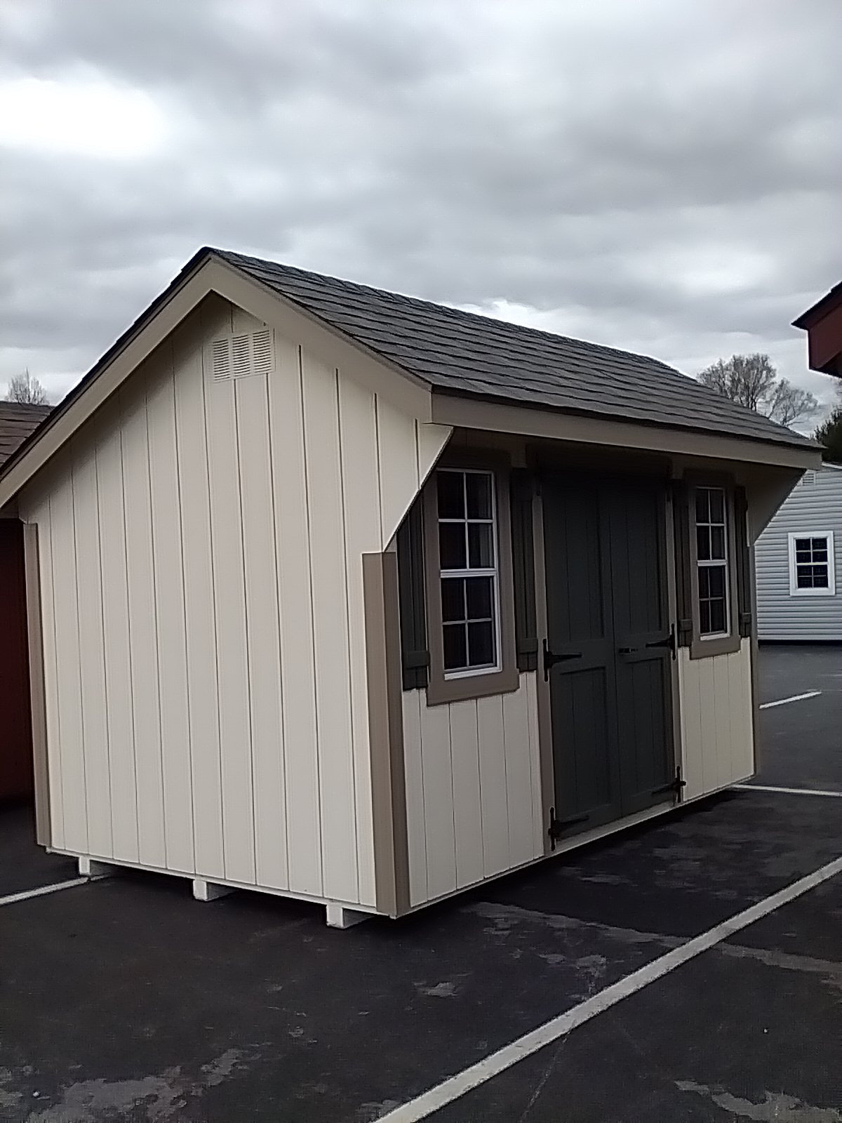 8x12 Quaker Elite in stock shed