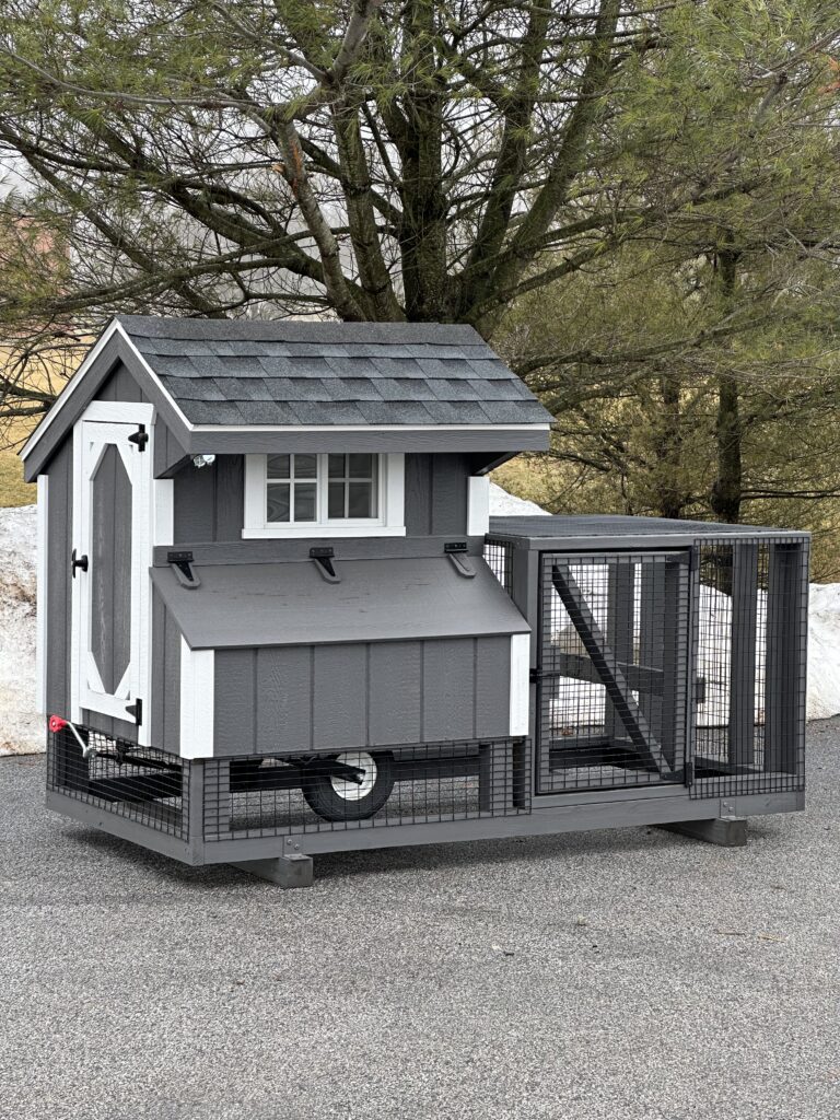 In-stock 3x4 tractor chicken coop